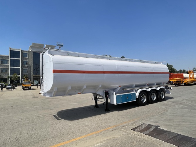 出口油罐車(chē)